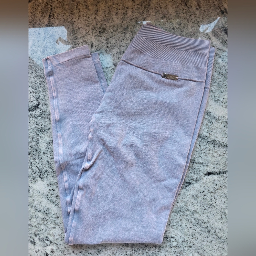 Bombshell Sportswear Mineral Leggings